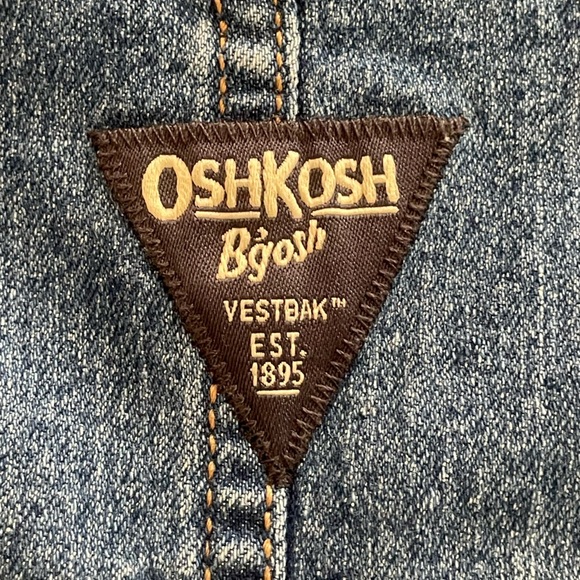 OshKosh B'gosh Blue denim Overalls Shorts Size: 2T - Picture 7 of 7